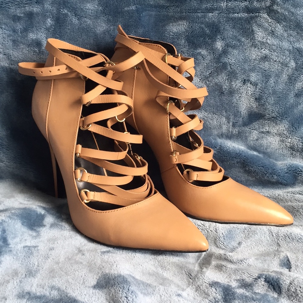 EUC Aldo Strappy Taupe Heels